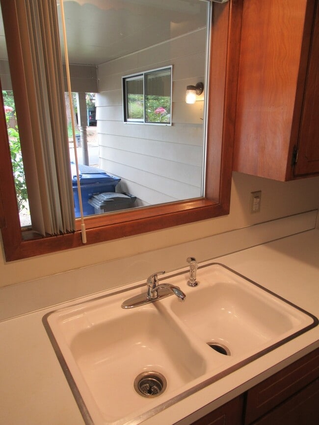 Photo - Three Bedroom Duplex in South Salem Unit 2795
