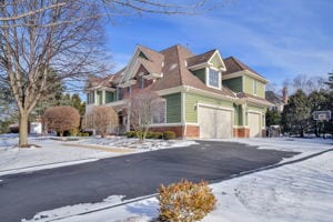 Photo - 3N943 Walt Whitman Rd