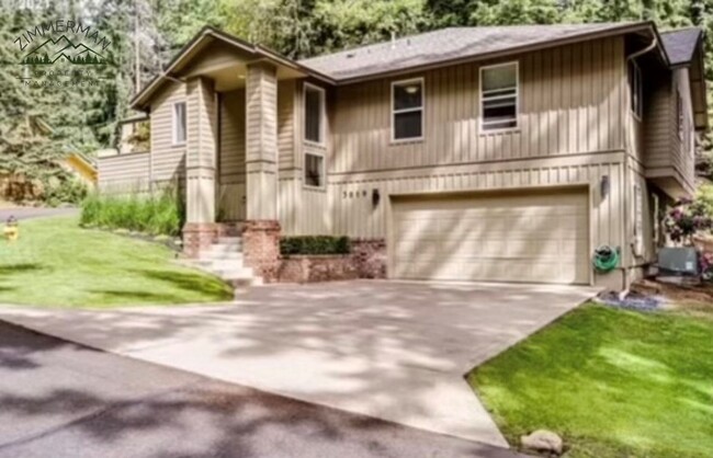 Beautifully Maintained Tandem Home In Eugene! - Beautifully Maintained Tandem Home In Eugene!