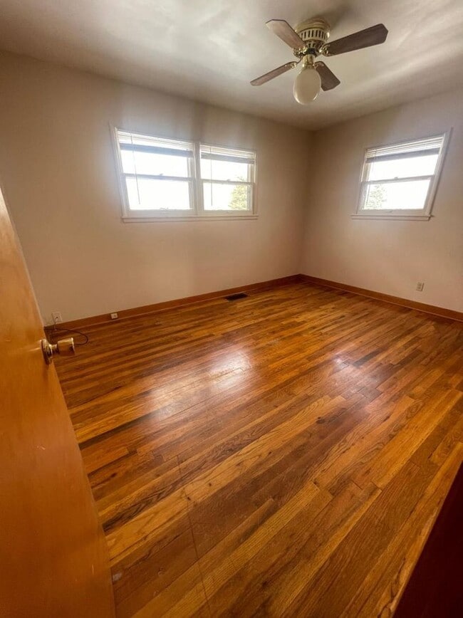 Photo - Roomy 4 Bedroom Spokane Home – 2,062 Sq Ft of Living Space