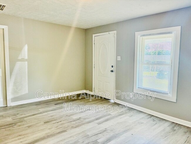 Photo - 1518 Hollyleaf Ave