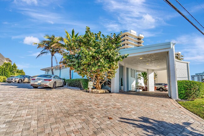 Photo - 2711 S Ocean Blvd Unidad 0020