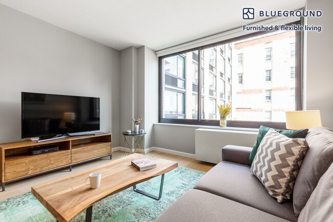 Photo - 180 W 20th St Unidad FL5-ID107