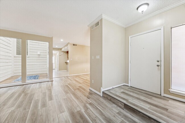 Photo - 5933 Woodway Place Ct