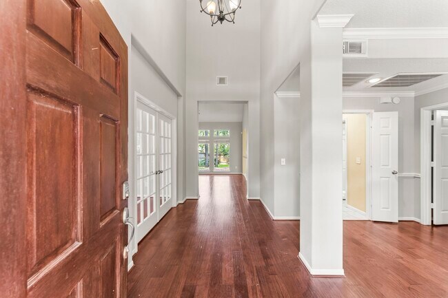 Photo - 131 Little Mill Pl