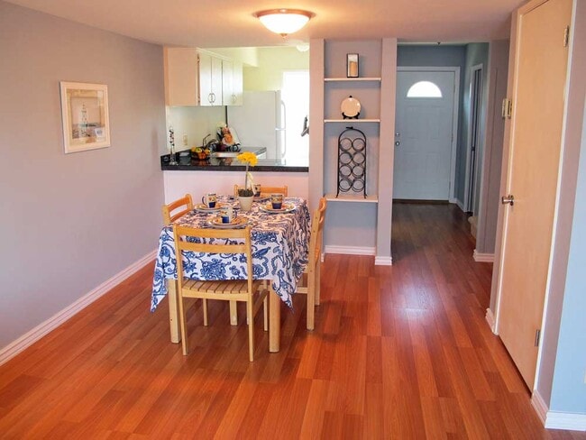 Dining area - 3405 Norton Way