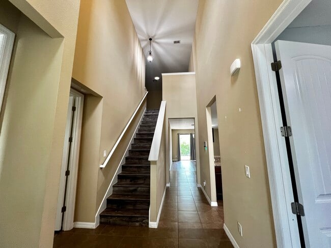 Photo - 13318 Longacre Dr