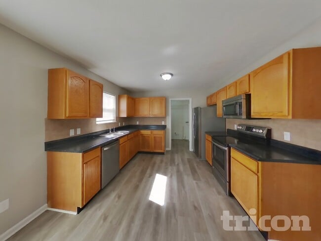 Photo - 6953 W Briar Park View