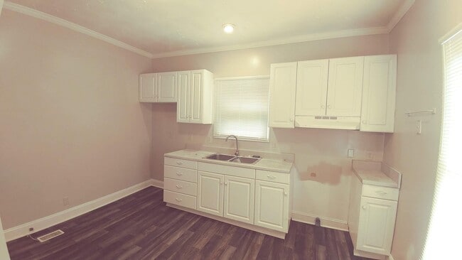 Photo - 621 N Mountain St