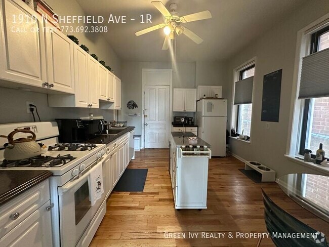 Building Photo - 1910 N Sheffield Ave Unit 1R Rental