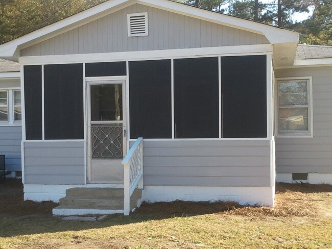 Photo - 146 Mills Rd