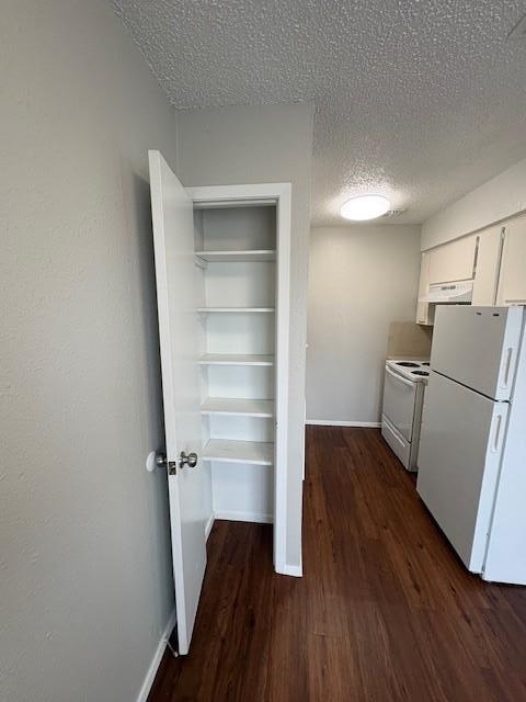 Photo - 5303 St Georges Green