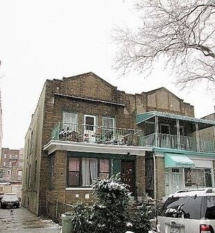 Building Photo - 240 Sullivan Pl Unit 2 Rental