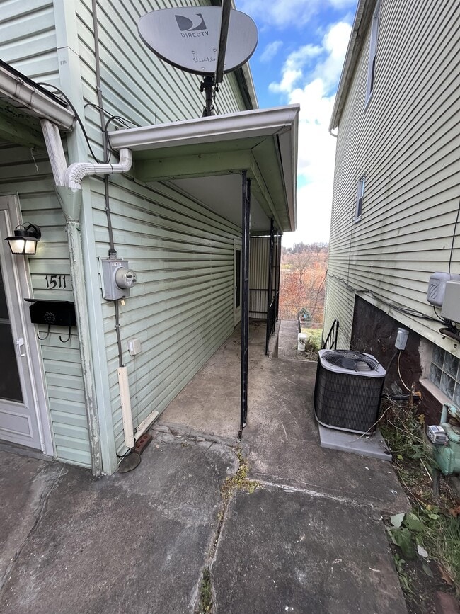 Photo - 1511 Ridge Ave