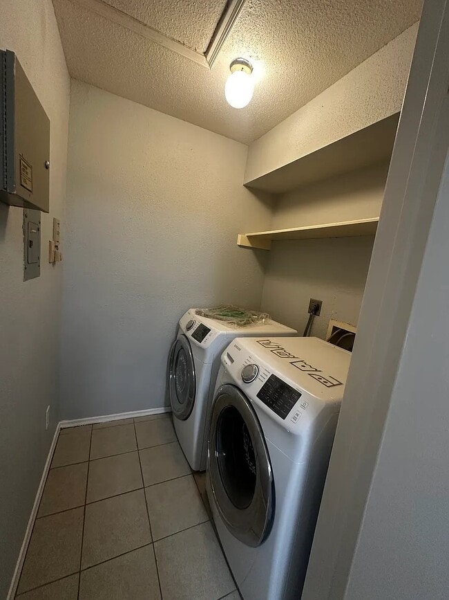 Photo - 9797 Leawood Blvd Unit 1416