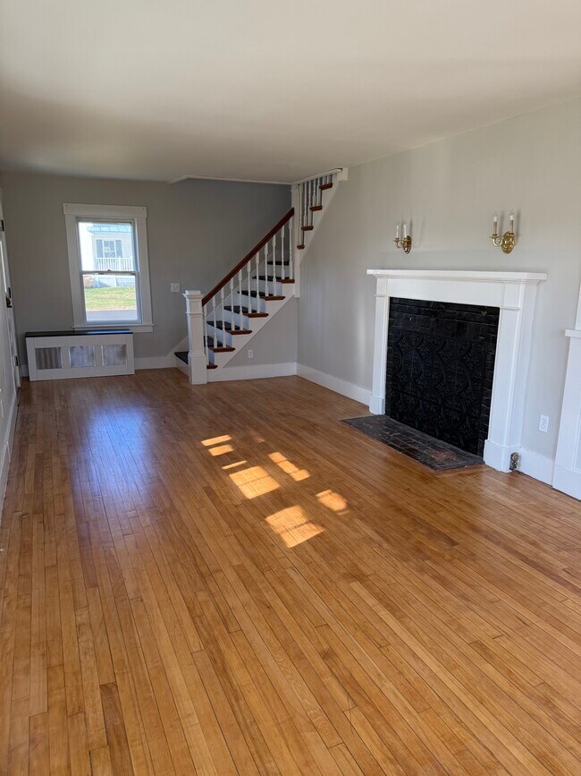 Photo - 13 Pressey Ct