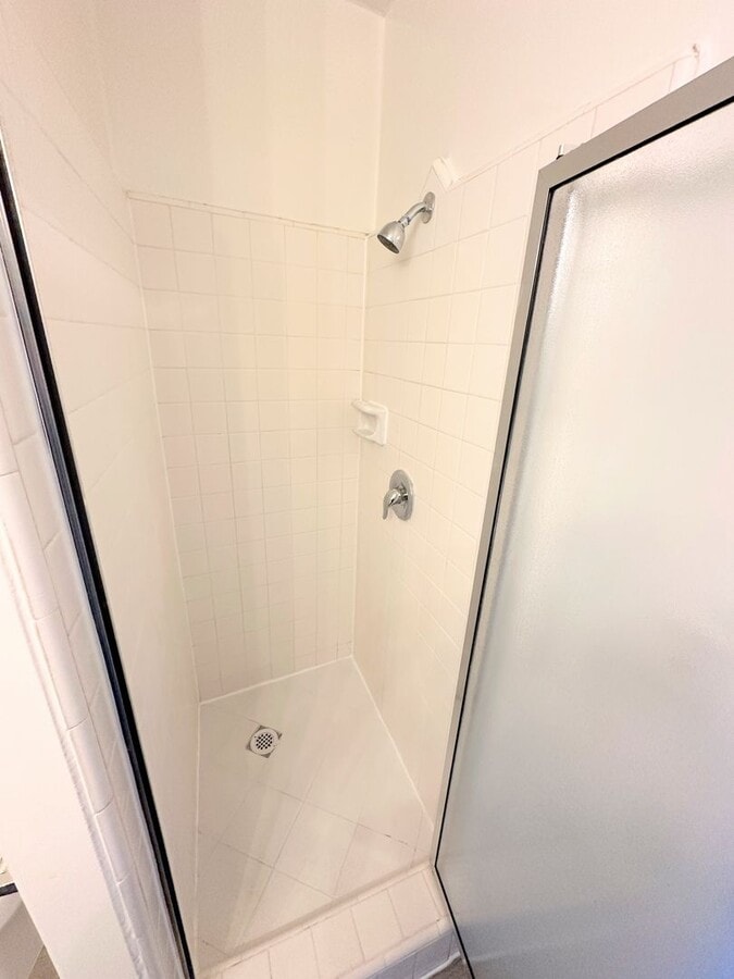 Photo - Single Unit  *INCOME RESTRICTED* Unidad #22