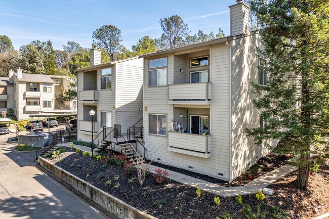 Alternate Building Photo - The Ridge Apartments