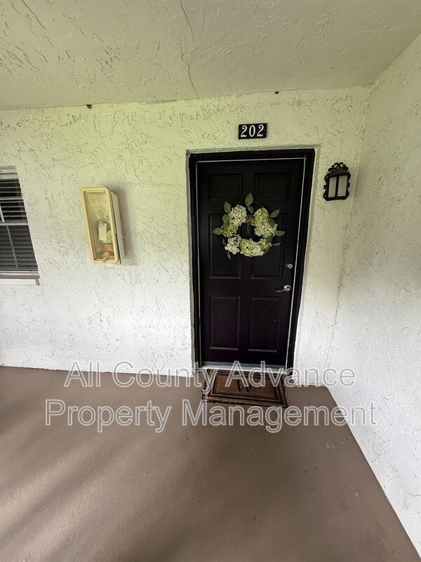 Photo - 230 N Bayshore Blvd