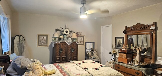 Photo - 10819 Sugar Hill Dr