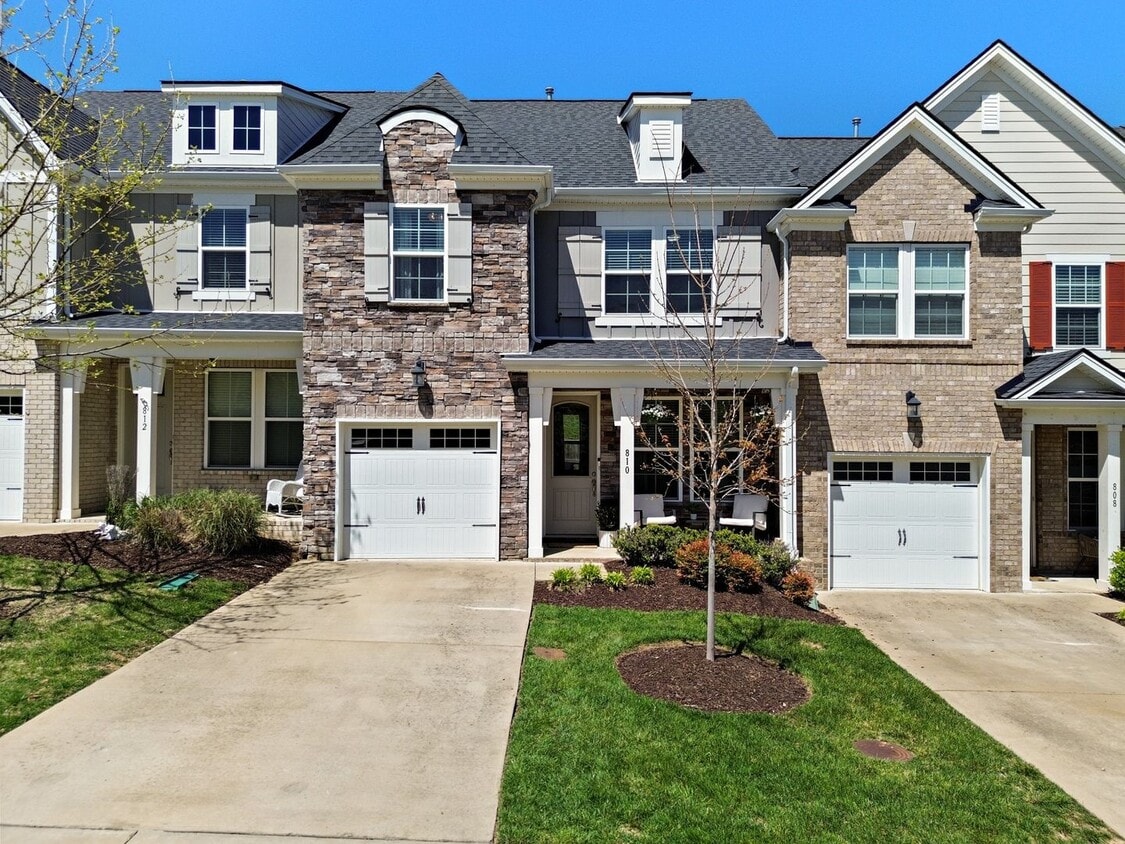 Nichols Vale Townhome - Nichols Vale Townhome