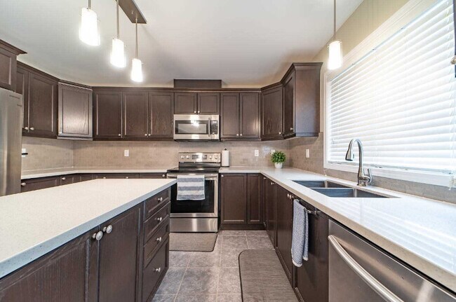 Photo - 20 Mercedes Rd