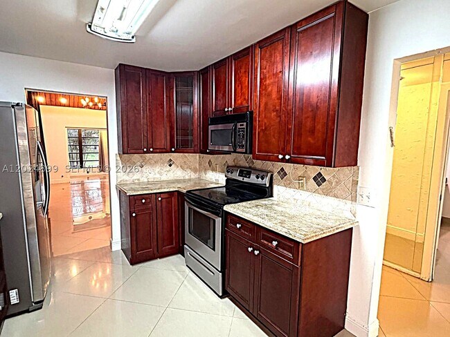 Photo - 6620 Tiburon Cir