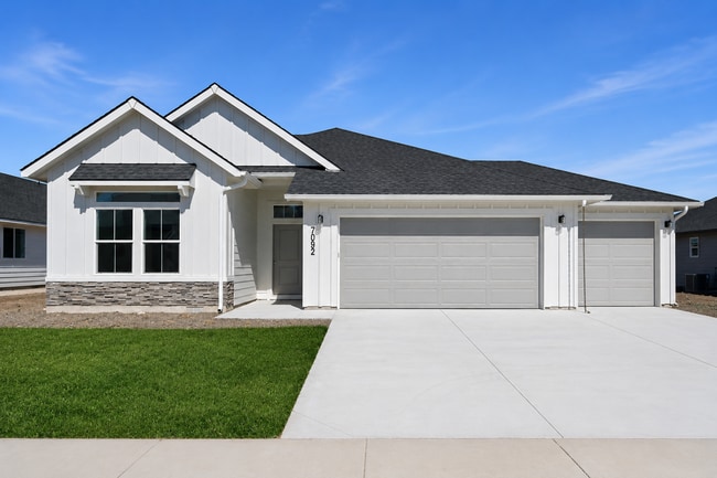 Building Photo - Be the First to Live in This New 4-Bedroom, 2-Bath Single-Story Home! 2126 Square feet.