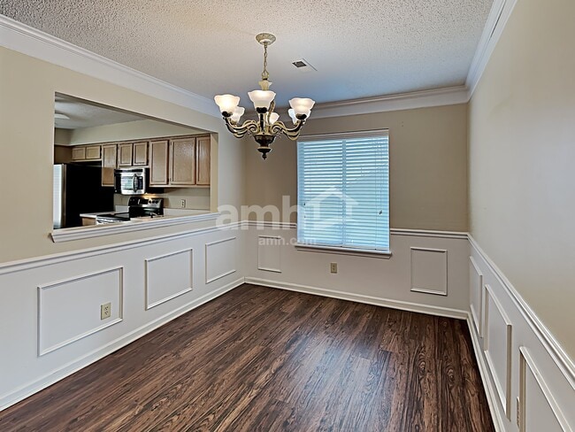 Photo - 9319 Cedar River Rd