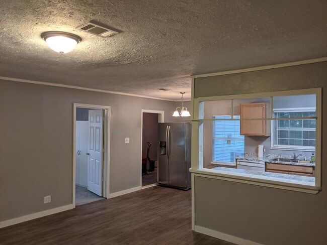 Photo - 6831 St Augustine St