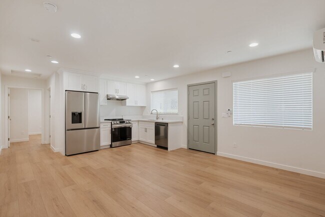 Photo - 2 Bed | 2 Bath | Alhambra School District Unidad A