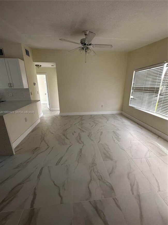 Photo - 4541 SW 41st St