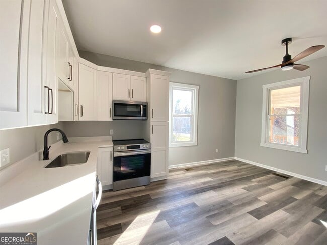 Photo - 607 S Lee St