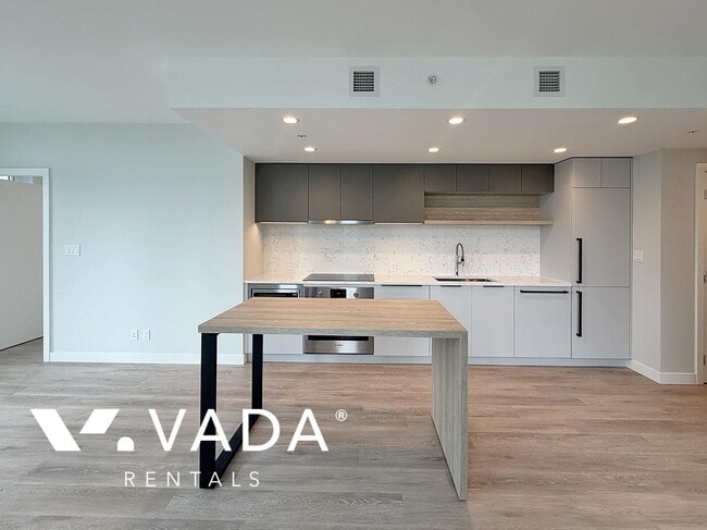 Photo - Myriad 3 BR APT Rental 905-567 Emerson St Coquitlam: VADA Unité 905