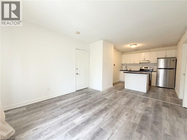 Photo - 120 Charles St Unit 6