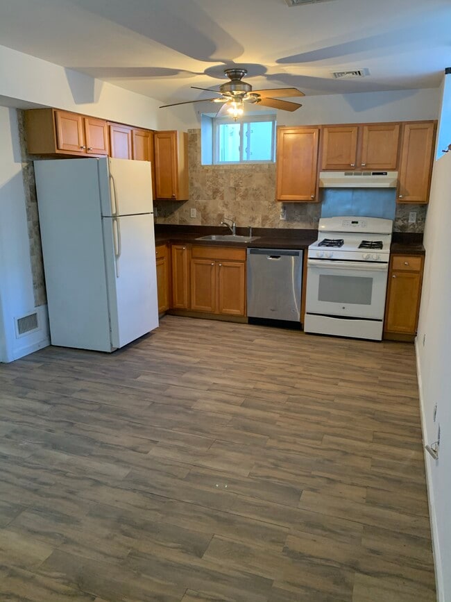 Kitchen - 64 Craig Ave Unit side Apt