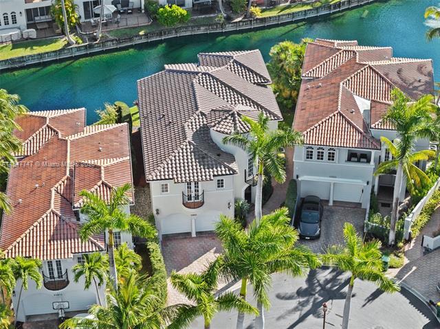 Photo - 20865 NE 31st Pl