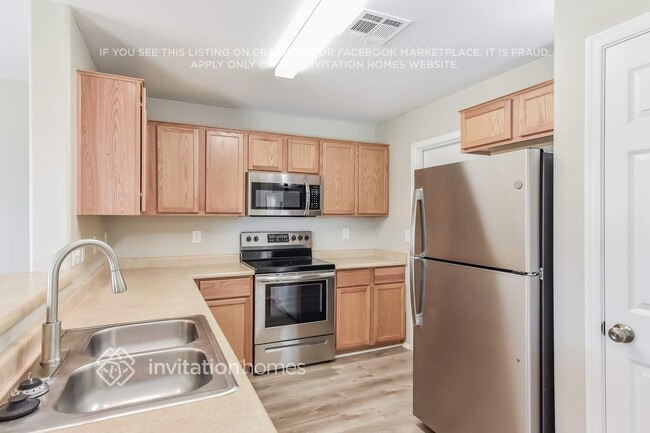 22229 W Devin Dr