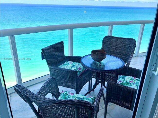 Photo - 6365 Collins Ave Unidad 3602