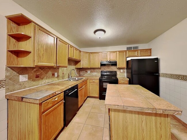 Photo - 3734 W Columbine Dr