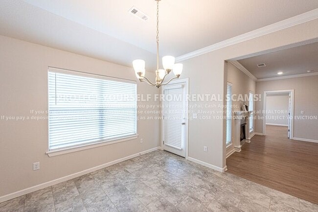 Photo - 371 W Tyler Rd