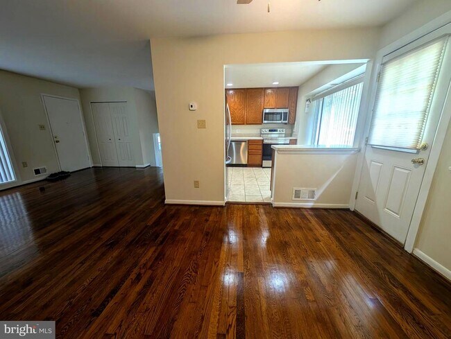 Photo - 4503 Picot Rd