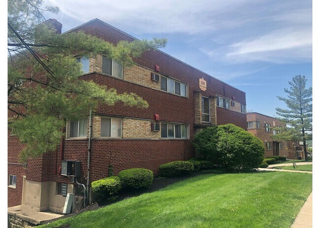 Building Photo - 559 Lowell Ave Unit 559-11