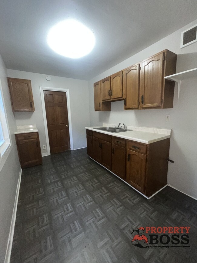 Photo - 4040 Fillmore St