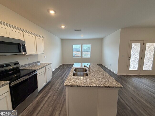 Photo - 1205 Fagiolo St