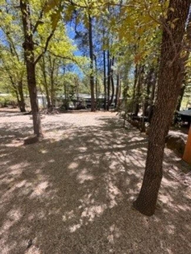 4313 Racoon Ct