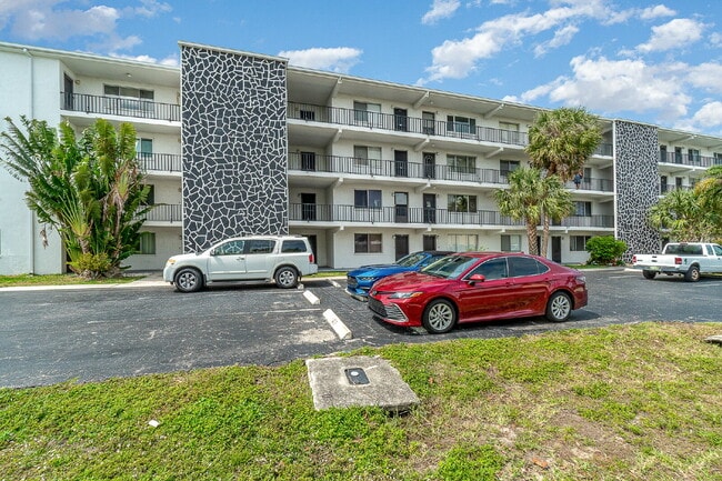 Photo - "Chic 2-Bed, 2-Bath Condo with Granite Finishes in Prime Cape Coral Location! 55 and older" Unit 103