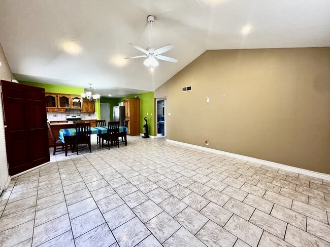 Photo - 14624 Eston Pl