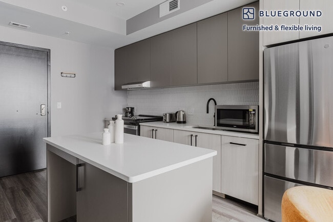 Photo - 1313 L St NW Unit FL3-ID939