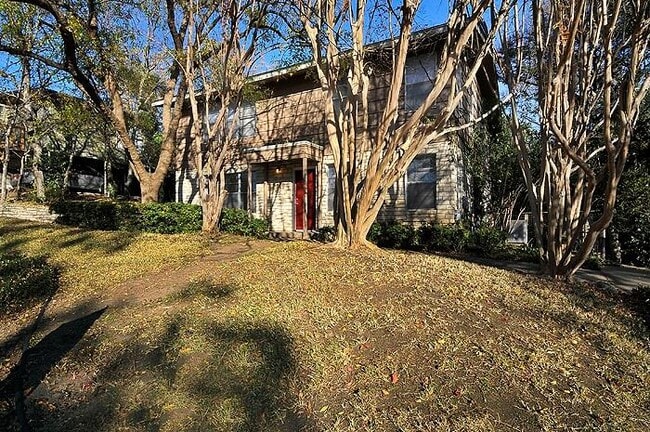 Photo - 2819 San Gabriel St